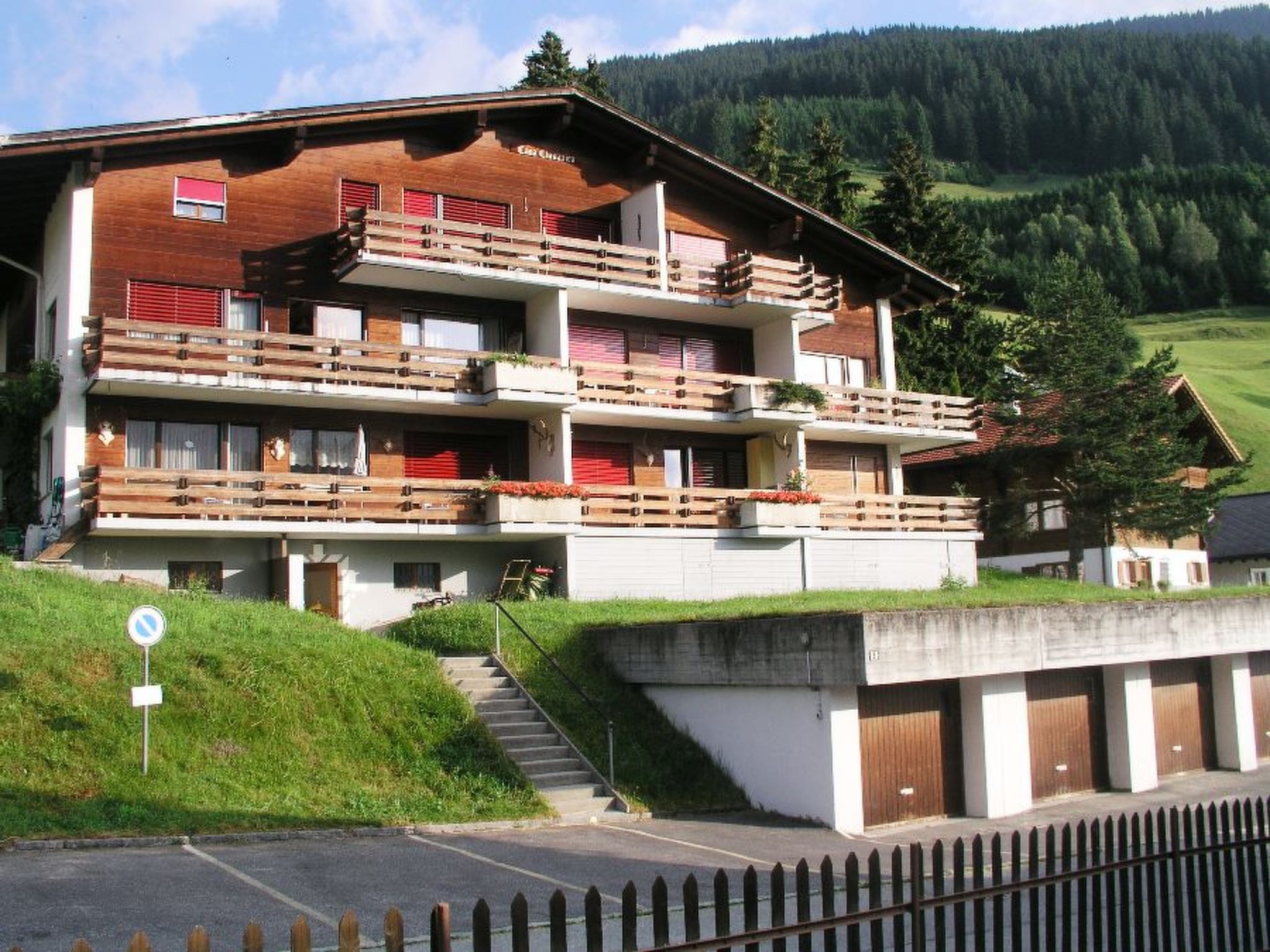 Foto 1 - Apartment mit 1 Schlafzimmer in Disentis/Mustér mit blick auf die berge