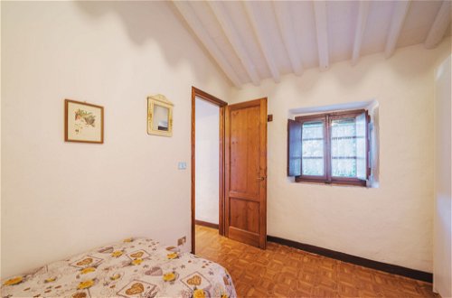 Foto 20 - Haus mit 2 Schlafzimmern in Pescaglia mit garten
