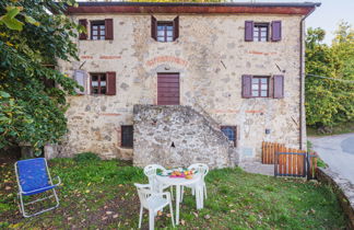 Photo 3 - Maison de 2 chambres à Pescaglia avec jardin