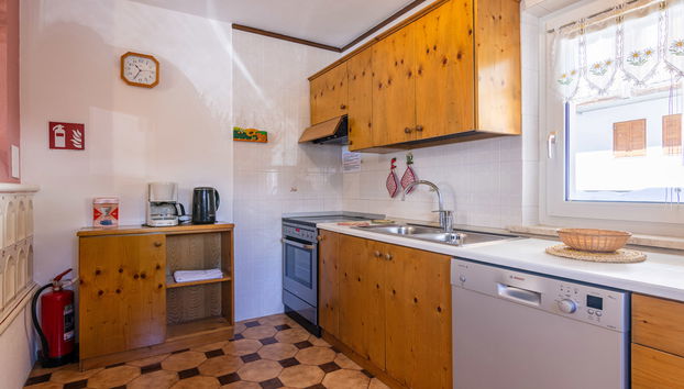 3 bedroom Apartment in Canazei with garden and terrace - Photo 3
