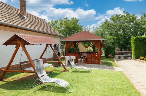 Foto 25 - Casa con 4 camere da letto a Balatonszárszó con piscina privata e giardino