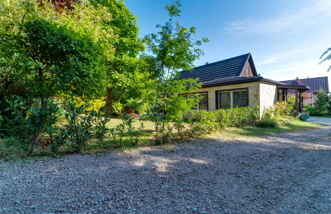 Casa de 3 quartos em Liszki com piscina privada e jardim - Foto 35