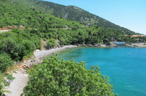 Foto 19 - Appartamento con 1 camera da letto a Senj con piscina e terrazza