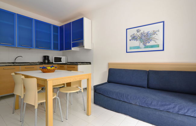 Apartamento de 2 quartos em Lignano Sabbiadoro com piscina e jardim - Foto 9