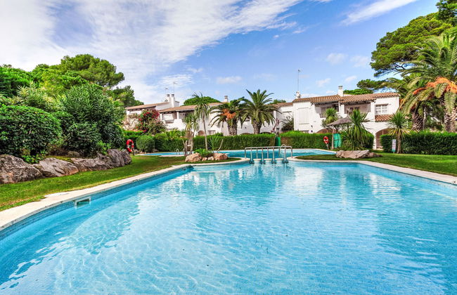 Casa de 3 quartos em Pals com piscina e jardim - Foto 1