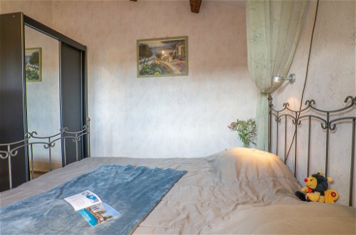 Foto 17 - Casa con 3 camere da letto a Fréjus con giardino e vista mare