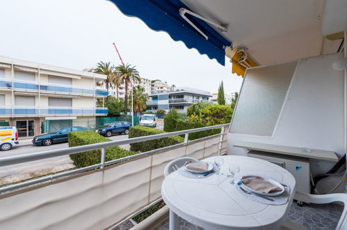 Foto 16 - Apartment mit 1 Schlafzimmer in Cannes mit terrasse und blick aufs meer