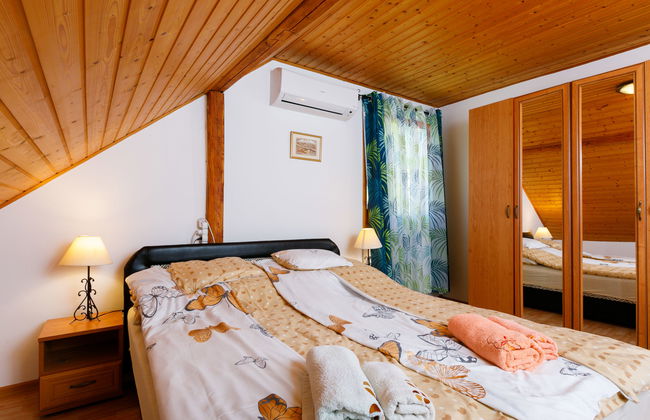 Casa de 3 quartos em Ábrahámhegy com jardim e terraço - Foto 14
