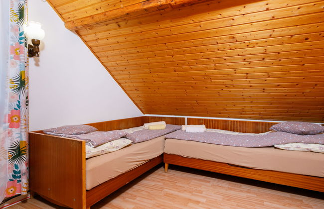 Casa de 3 quartos em Ábrahámhegy com jardim e terraço - Foto 15