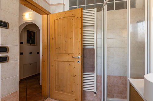 Foto 31 - Apartamento de 4 quartos em Campitello di Fassa