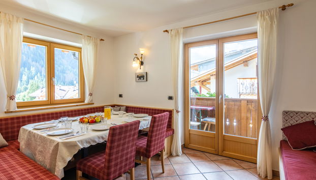 Apartment mit 5 Schlafzimmern in Campitello di Fassa - Foto 3