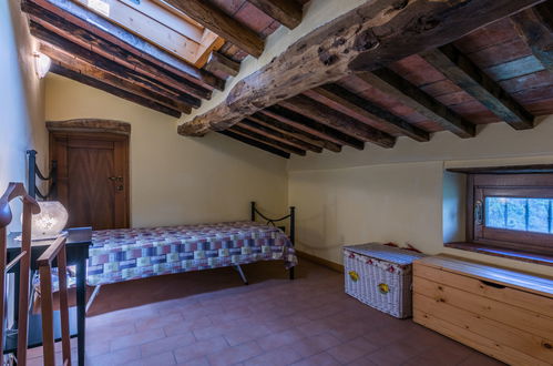 Foto 14 - Casa con 4 camere da letto a Pescia con piscina privata e giardino