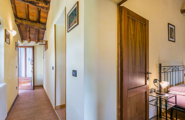 Apartamento de 3 quartos em Pescia com piscina e jardim - Foto 16