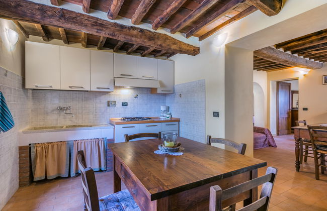 Casa de 6 quartos em Pescia com piscina e jardim - Foto 35