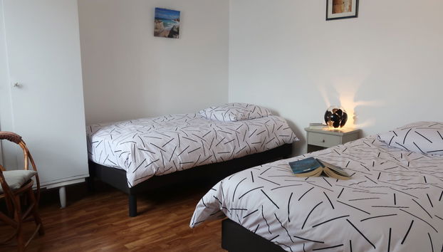 Haus mit 2 Schlafzimmern in Plounévez-Lochrist - Foto 4
