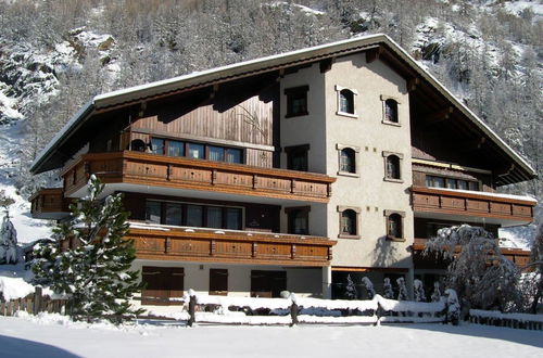 Photo 1 - 1 bedroom Apartment in Saas-Grund with garden and sauna