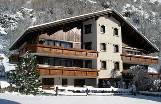 Photo 1 - 1 bedroom Apartment in Saas-Grund with garden and sauna