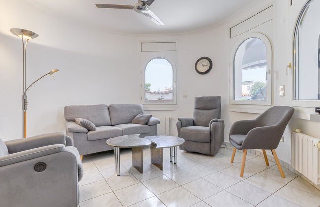 Casa de 4 quartos em Castelló d'Empúries com piscina privada e jardim - Foto 6