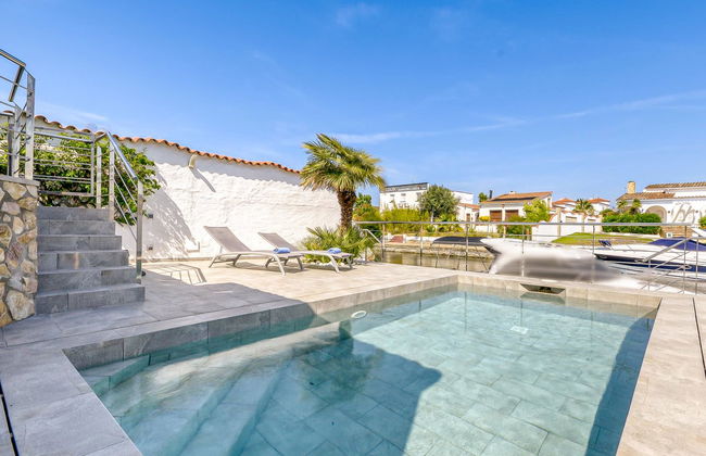 Casa de 4 quartos em Castelló d'Empúries com piscina privada e jardim - Foto 31