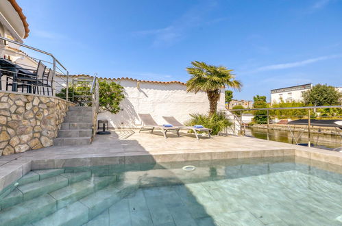 Photo 27 - Maison de 2 chambres à Castelló d'Empúries avec piscine privée et vues à la mer