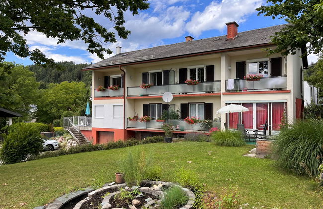 Apartamento de 2 quartos em Pörtschach am Wörther See com jardim e terraço - Foto 1