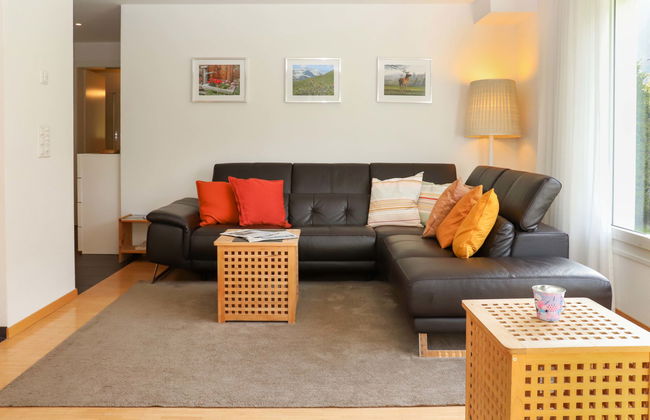 Apartamento de 2 quartos em Davos com jardim e terraço - Foto 1