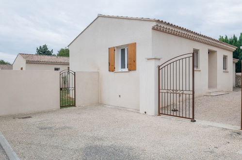 Photo 19 - Maison de 2 chambres à Laudun-l'Ardoise avec piscine privée et jardin