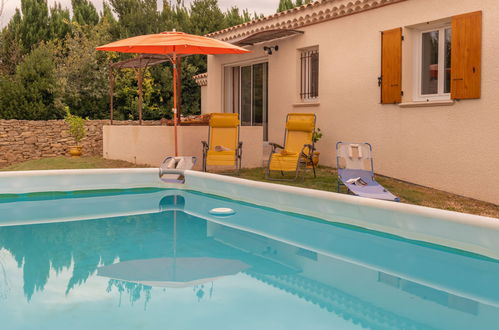 Photo 1 - Maison de 2 chambres à Laudun-l'Ardoise avec piscine privée et jardin