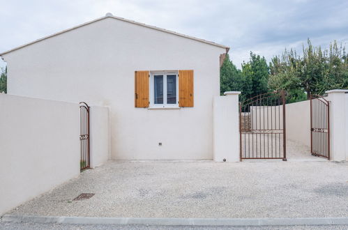 Photo 20 - Maison de 2 chambres à Laudun-l'Ardoise avec piscine privée et jardin