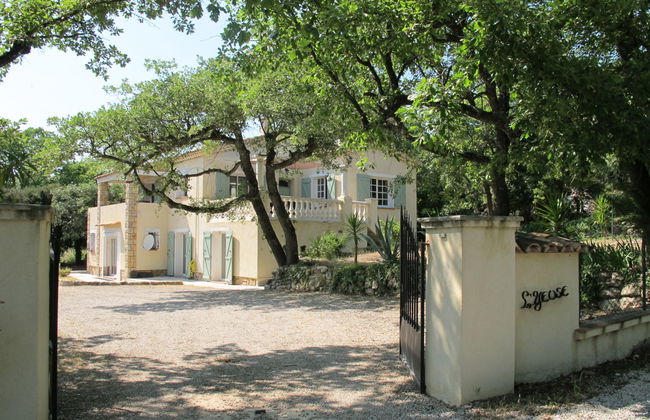 Casa de 3 quartos em Bagnols-en-Forêt com piscina privada e jardim - Foto 20
