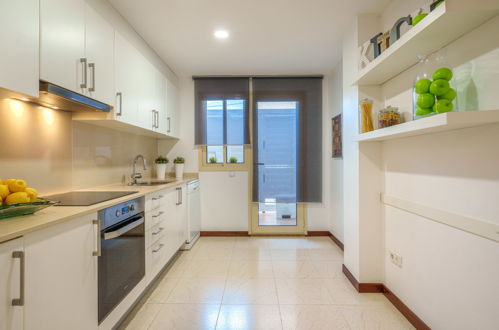 Photo 11 - 3 bedroom Apartment in Alcúdia with garden and sea view
