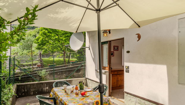 Apartamento de 2 quartos em Gera Lario com jardim e terraço - Foto 2