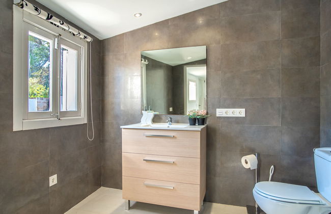 Casa de 3 quartos em Selva com piscina privada e jardim - Foto 17