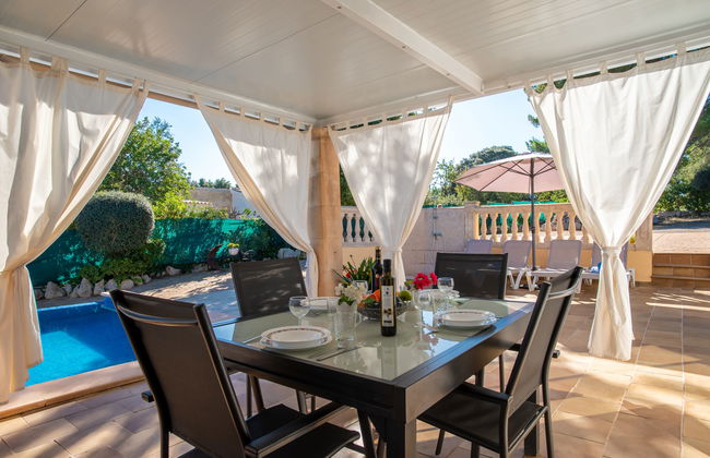 Casa de 3 quartos em Selva com piscina privada e jardim - Foto 23