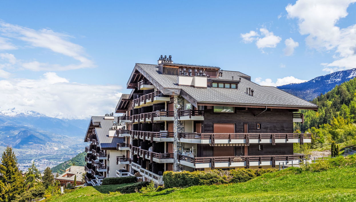 Apartamento de 3 quartos em Nendaz com terraço - Foto 1