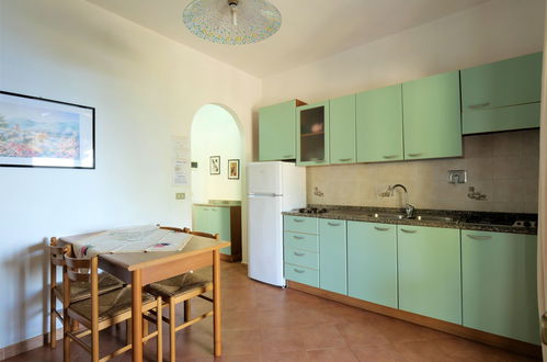 Foto 6 - Apartamento de 1 quarto em Capoliveri com jardim e terraço