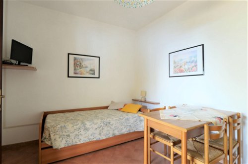 Foto 8 - Apartment mit 1 Schlafzimmer in Capoliveri mit garten und blick aufs meer