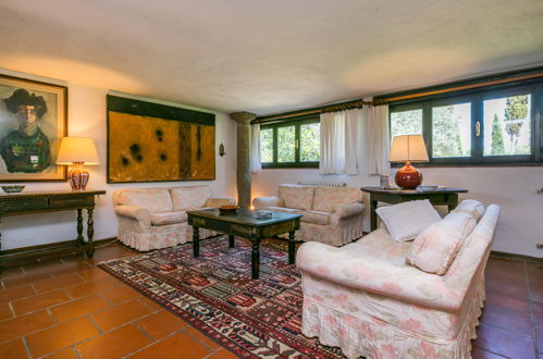 Photo 7 - 2 bedroom Apartment in Colle di Val d'Elsa with swimming pool and garden