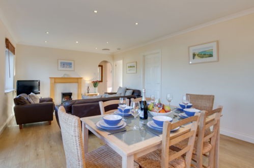 Photo 16 - 3 bedroom House in Padstow with garden and sea view