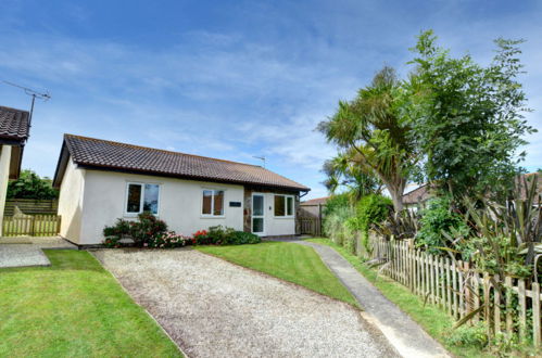 Photo 21 - 3 bedroom House in Padstow with garden and sea view