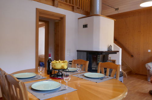 Foto 8 - Haus mit 2 Schlafzimmern in Serravalle mit garten