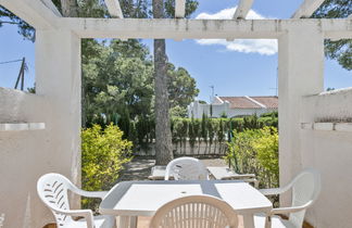 Foto 2 - Casa con 2 camere da letto a Mont-roig del Camp con piscina e vista mare