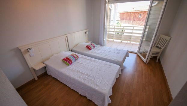 Haus mit 5 Schlafzimmern in Biscarrosse mit schwimmbad und garten - Foto 5