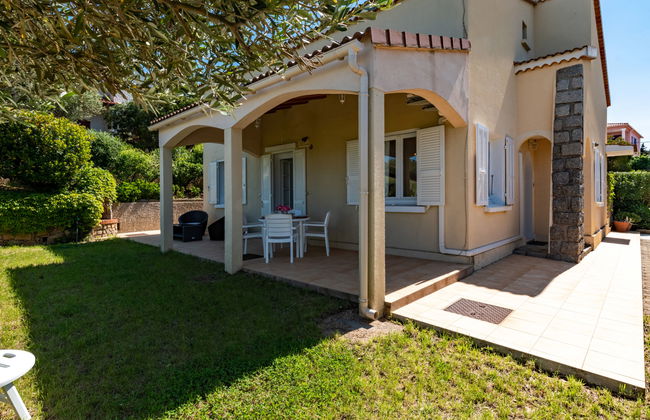2 bedroom Apartment in Propriano with swimming pool and garden - Photo 3
