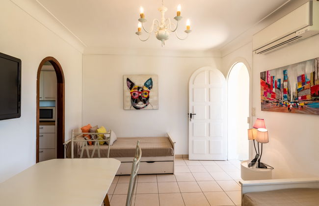 2 bedroom Apartment in Propriano with swimming pool and garden - Photo 6