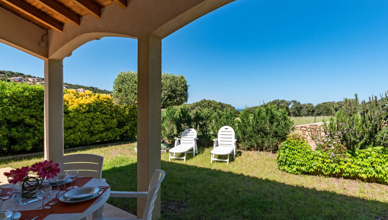 2 bedroom Apartment in Propriano with swimming pool and garden - Photo 1