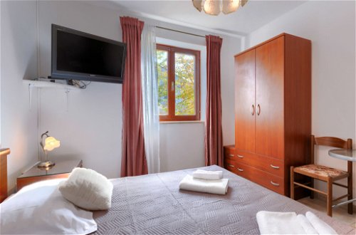 Foto 8 - Apartamento de 2 habitaciones en Rovinj con vistas al mar