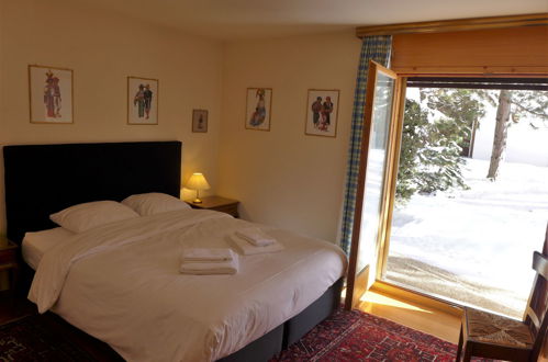 Foto 13 - Apartment mit 2 Schlafzimmern in Crans-Montana mit garten und blick auf die berge