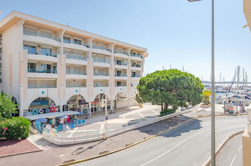 Foto 2 - Apartment mit 1 Schlafzimmer in Fréjus mit terrasse und blick aufs meer