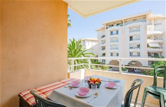 Foto 1 - Apartamento de 1 habitación en Fréjus con terraza y vistas al mar